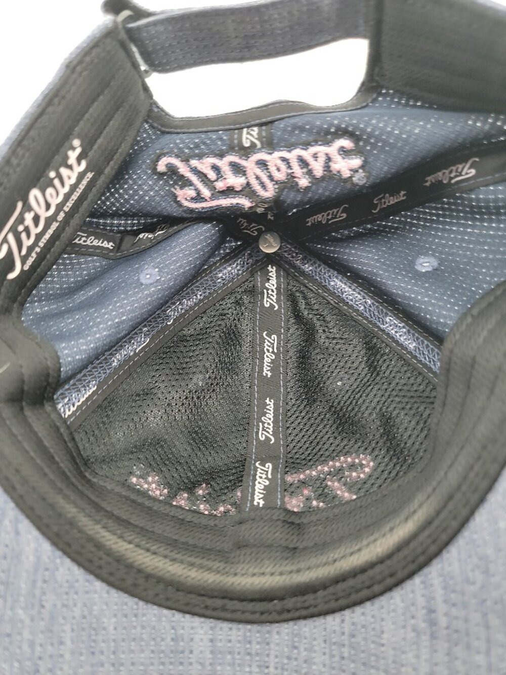 Titleist Golf Hat Adult Adjustable Navy Pink Script Performance Cap Strapback - Picture 6 of 7